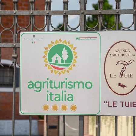 Le Tuie Villa Bologna Eksteriør bilde