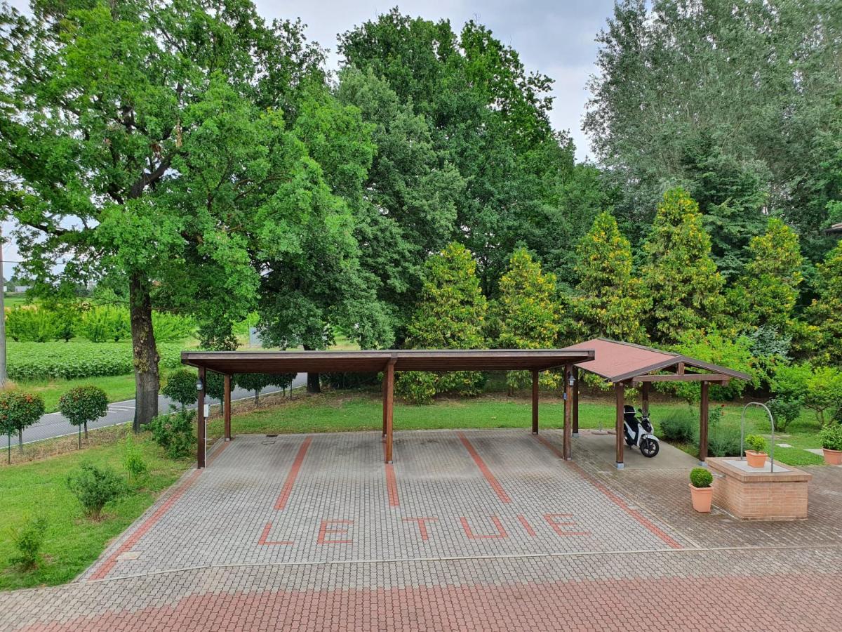 Le Tuie Villa Bologna Eksteriør bilde