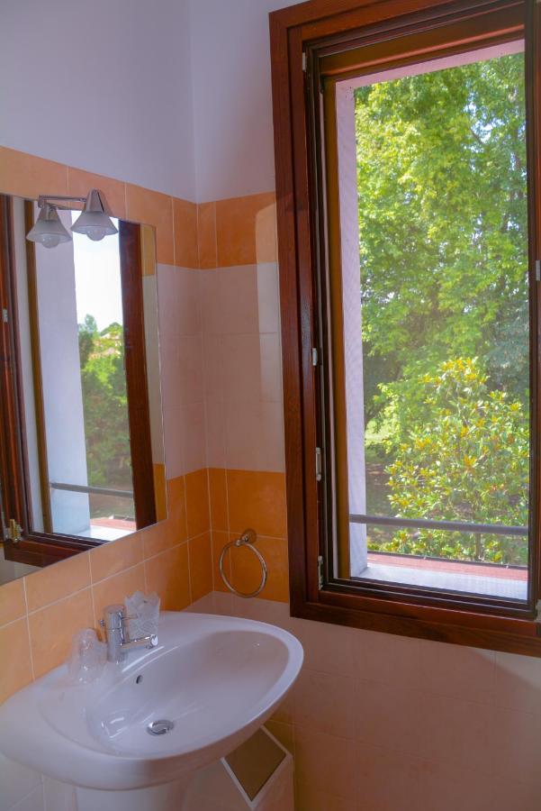 Le Tuie Villa Bologna Eksteriør bilde