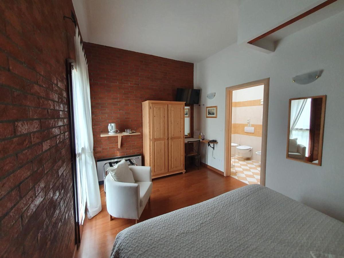 Le Tuie Villa Bologna Eksteriør bilde