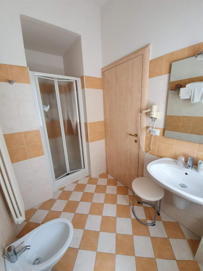 Le Tuie Villa Bologna Eksteriør bilde