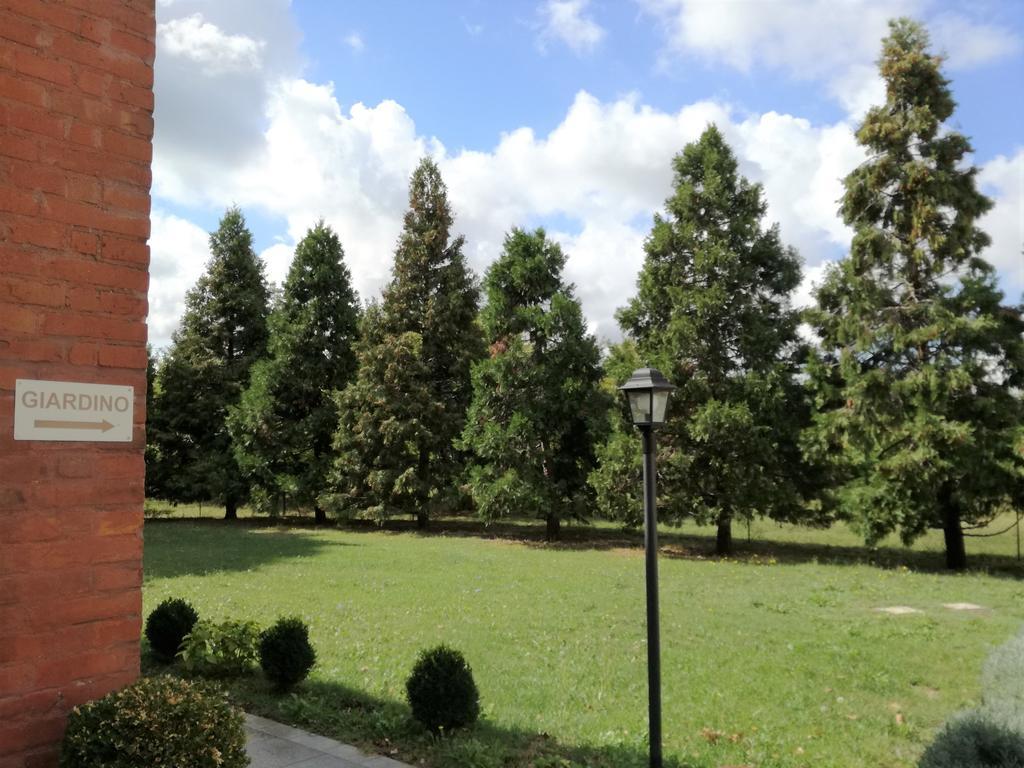 Le Tuie Villa Bologna Eksteriør bilde